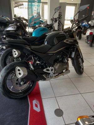 Offres spéciales rentrée sur la Qj Motors RK550 !!